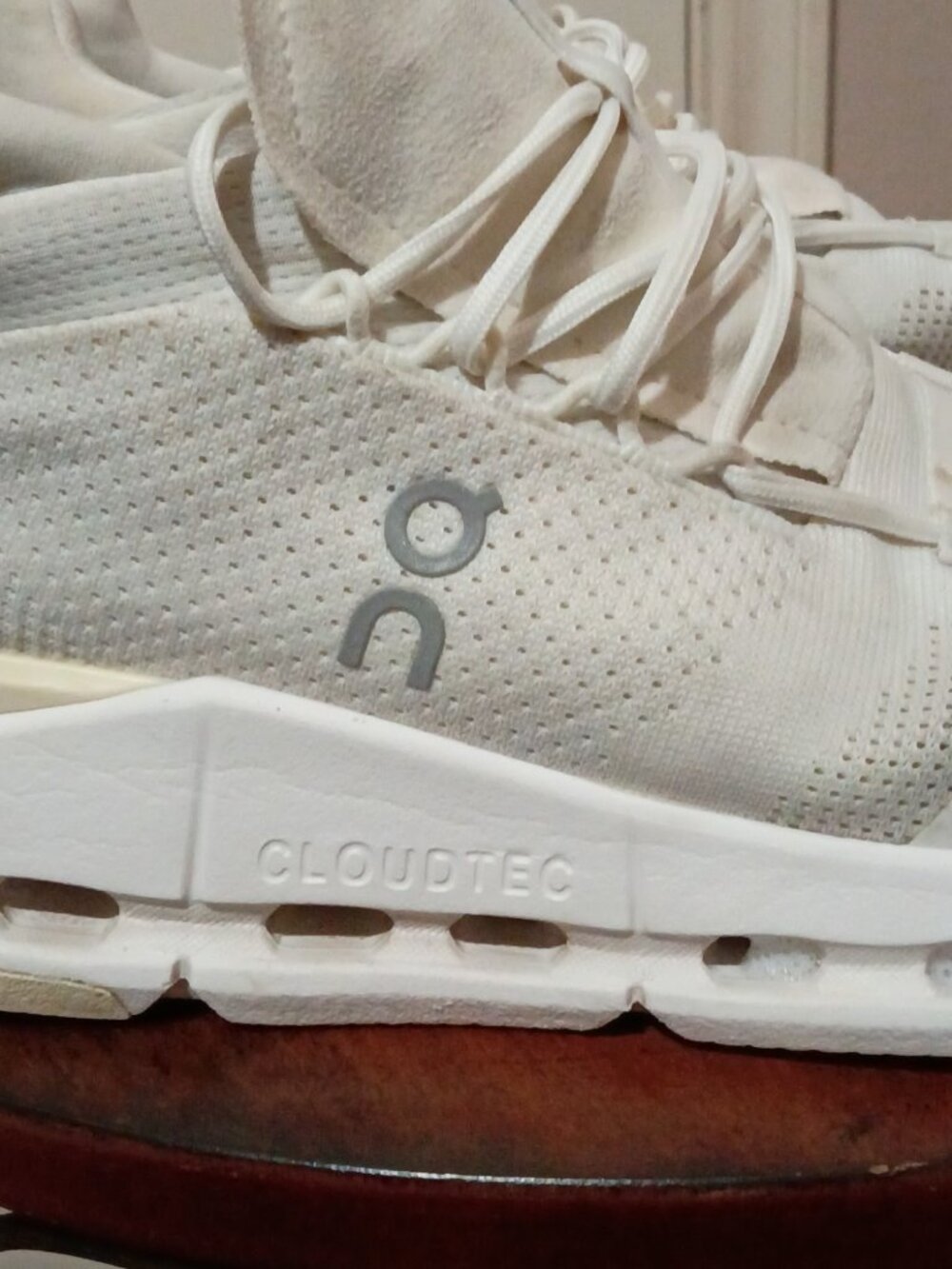 On Cloudnova Womens Road Athletic Running Shoes Size 9 White Lace Up 26.98225 - Picture 12 of 13